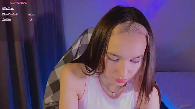 Snapshot of shey1i chatting on 01-05-26, 05:27 shey1i online show from 01-05-26, 05:27