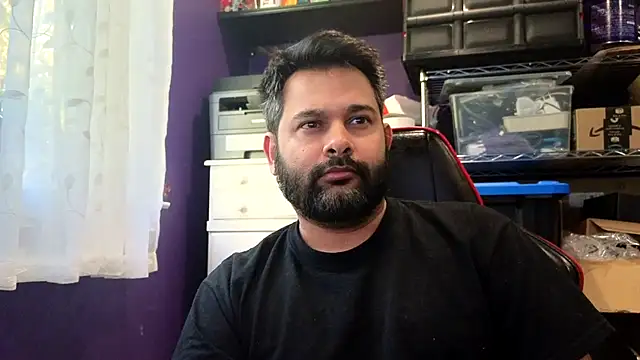 Sakhtlaundaz online show from 10-28-25, 01:25