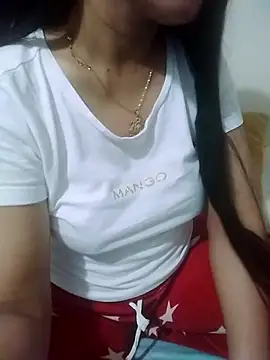 Snapshot of lolo890 chatting on 11-17-25, 02:28 lolo890 online show from 11-17-25, 02:28