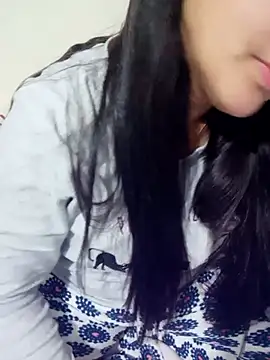 Snapshot of lolo890 chatting on 11-19-25, 08:09 lolo890 online show from 11-19-25, 08:09