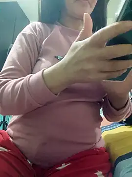 Snapshot of lolo890 chatting on 11-22-25, 11:20 lolo890 online show from 11-22-25, 11:20