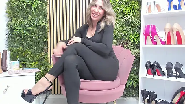 sweetcherry30 online show from 04-21-26, 06:09