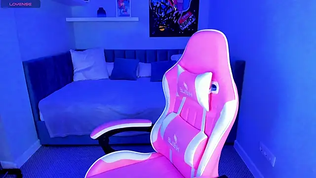 Lexi Split online show from 02-11-25, 08:26