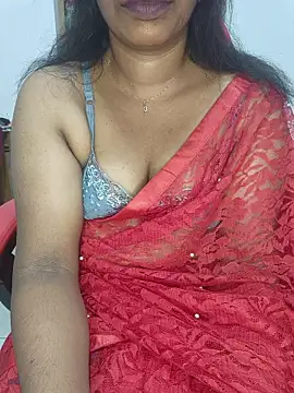 Snapshot of Malluivaniya chatting on 11-26-25, 06:09 Malluivaniya online show from 11-26-25, 06:09