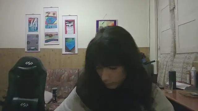 calliemaggotbone online show from 11-19-25, 12:32