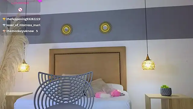 riley sierra online show from 12-28-24, 03:37