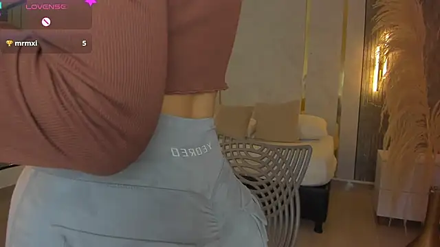 riley sierra online show from 04-09-26, 12:54