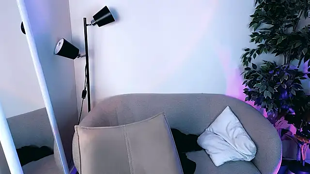 Snapshot of Noah_ElmerX chatting on 02-24-26, 11:58 Noah ElmerX online show from 02-24-26, 11:58