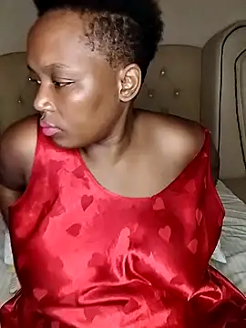 Snapshot of makaviwe chatting on 01-25-25, 05:40 makaviwe online show from 01-25-25, 05:40