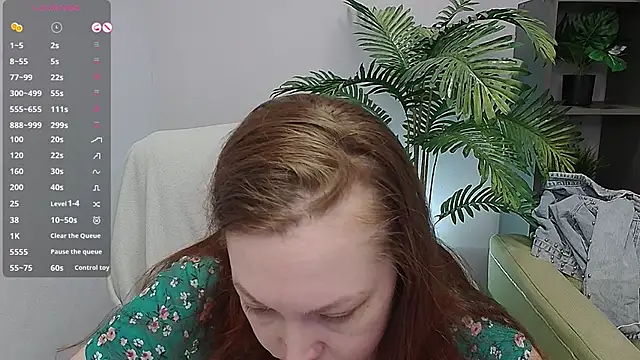 Snapshot of CutieGinger chatting on 11-05-25, 03:45 CutieGinger online show from 11-05-25, 03:45