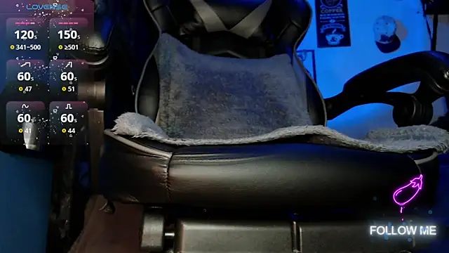 Snapshot of Tom_kio chatting on 02-02-26, 04:17 Tom kio online show from 02-02-26, 04:17