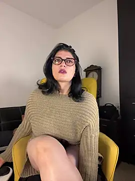 Snapshot of adriana71 chatting on 06-25-26, 03:28 adriana71 online show from 06-25-26, 03:28