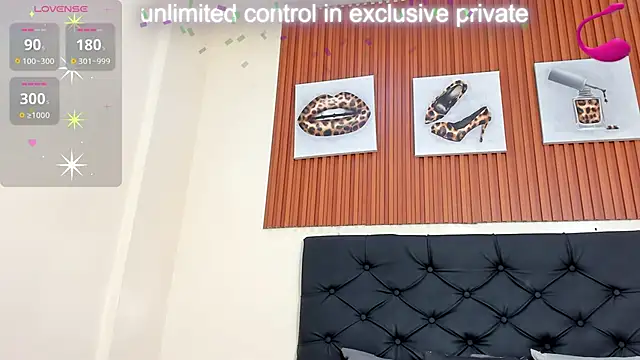 Cristale69 online show from 05-26-26, 06:59