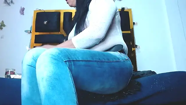 Helennahot online show from 01-25-25, 12:48