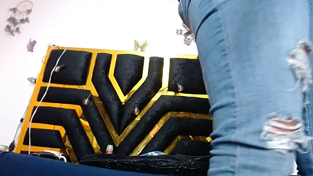 Helennahot online show from 02-25-25, 06:53