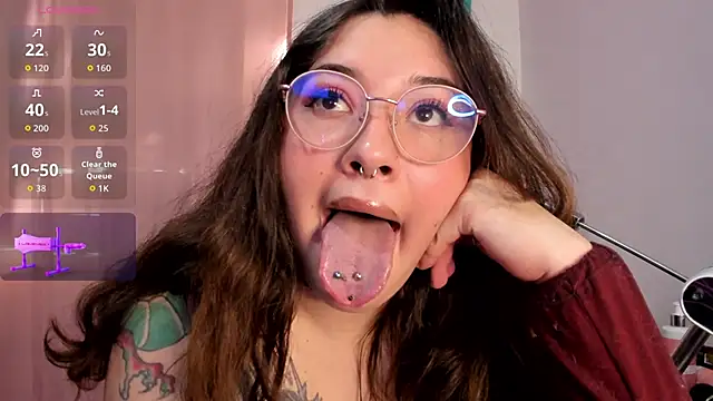 chubby vanniie  online show from 04-02-26, 08:17