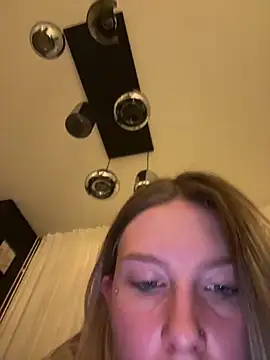 VeraSerephina online show from 12-16-25, 09:42