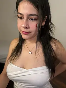Snapshot of CuteKira7 chatting on 07-01-26, 02:46 CuteKira7 online show from 07-01-26, 02:46