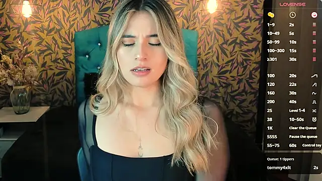 KiaraCarter online show from 01-11-25, 11:02