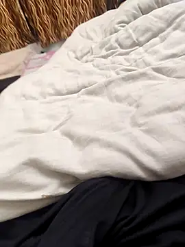 Snapshot of Horny_boy321 chatting on 02-06-26, 06:55 Horny boy321 online show from 02-06-26, 06:55