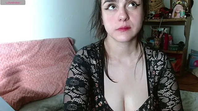 Snapshot of collette_beaufoy_ chatting on 11-02-25, 08:55 collette beaufoy online show from 11-02-25, 08:55