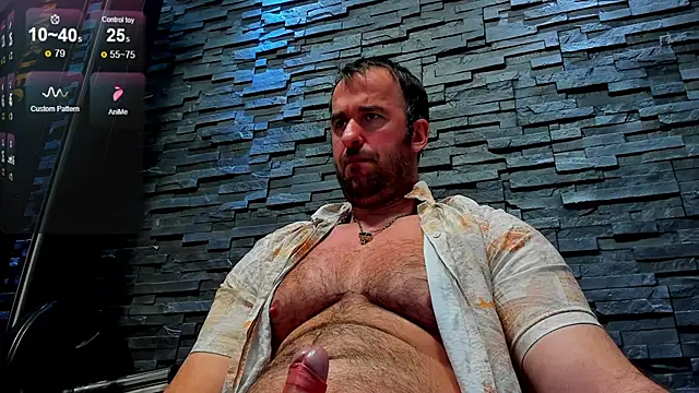 Snapshot of David_Big_Daddy chatting on 03-07-25, 08:11 David Big Daddy online show from 03-07-25, 08:11