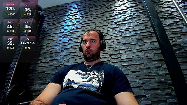 Snapshot of David_Big_Daddy chatting on 03-12-25, 06:55 David Big Daddy online show from 03-12-25, 06:55