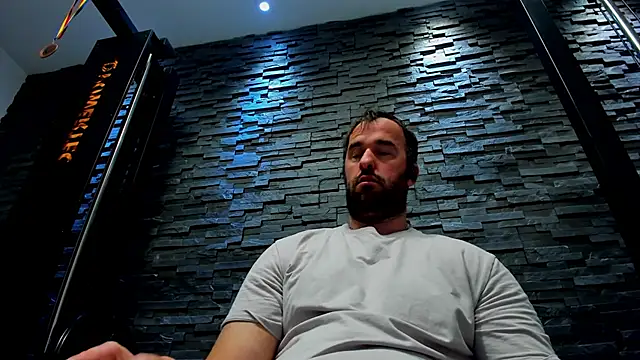 Snapshot of David_Big_Daddy chatting on 03-17-25, 09:23 David Big Daddy online show from 03-17-25, 09:23