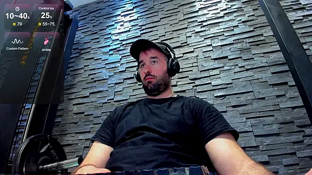 Snapshot of David_Big_Daddy chatting on 03-19-25, 10:31 David Big Daddy online show from 03-19-25, 10:31