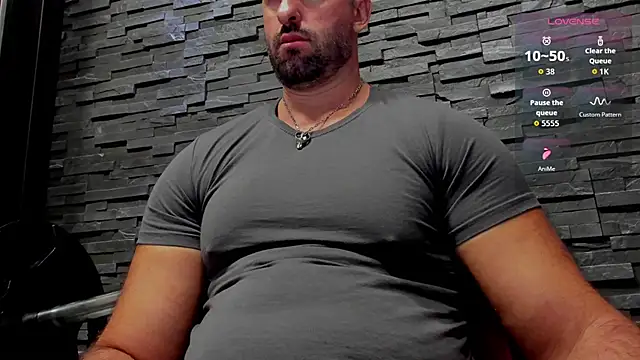 Snapshot of David_Big_Daddy chatting on 09-12-25, 07:47 David Big Daddy online show from 09-12-25, 07:47