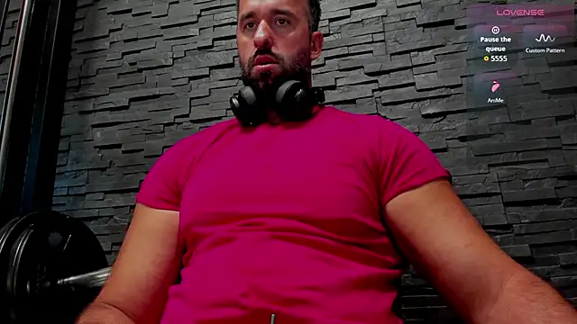 Snapshot of David_Big_Daddy chatting on 09-20-25, 03:35 David Big Daddy online show from 09-20-25, 03:35