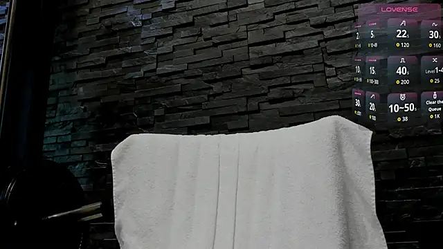 Snapshot of David_Big_Daddy chatting on 09-23-25, 03:48 David Big Daddy online show from 09-23-25, 03:48