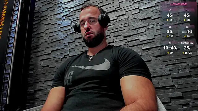 Snapshot of David_Big_Daddy chatting on 10-09-25, 10:41 David Big Daddy online show from 10-09-25, 10:41