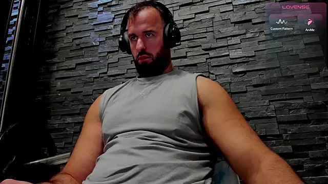 Snapshot of David_Big_Daddy chatting on 10-14-25, 10:43 David Big Daddy online show from 10-14-25, 10:43