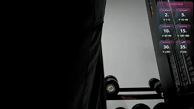 Snapshot of David_Big_Daddy chatting on 11-04-25, 08:19 David Big Daddy online show from 11-04-25, 08:19