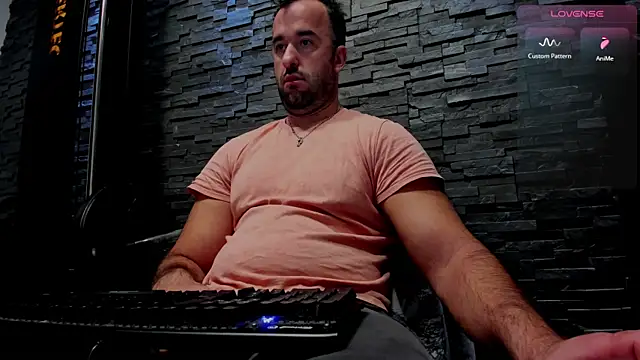 Snapshot of David_Big_Daddy chatting on 11-05-25, 06:19 David Big Daddy online show from 11-05-25, 06:19