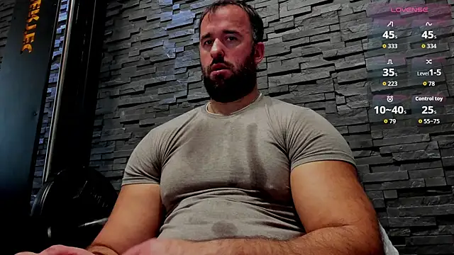 Snapshot of David_Big_Daddy chatting on 11-16-25, 06:41 David Big Daddy online show from 11-16-25, 06:41