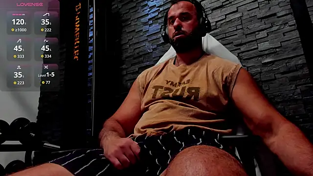 Snapshot of David_Big_Daddy chatting on 07-08-26, 07:40 David Big Daddy online show from 07-08-26, 07:40