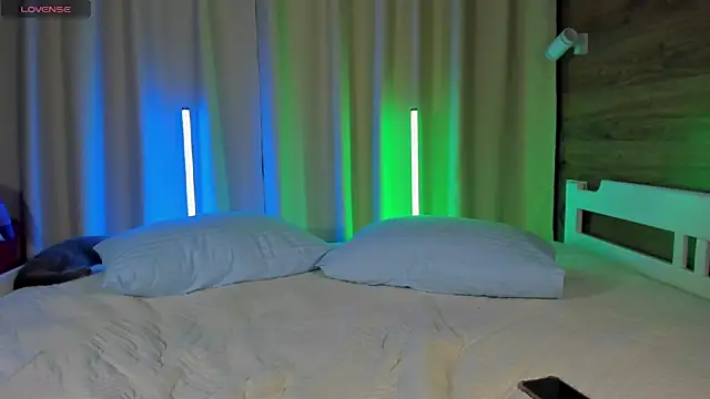 Snapshot of Elizabeth_Hottie_ chatting on 01-18-25, 11:22 Elizabeth Hottie online show from 01-18-25, 11:22