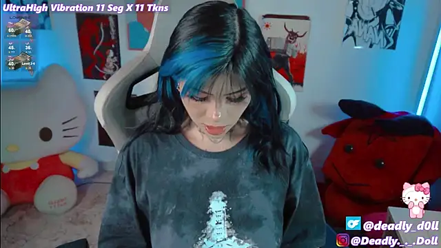 Snapshot of Deadly_Doll chatting on 01-12-26, 10:48 Deadly Doll online show from 01-12-26, 10:48