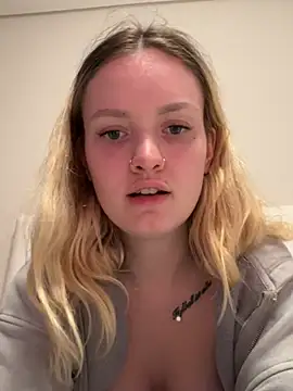 Snapshot of mariemelissah chatting on 02-24-25, 04:47 mariemelissah online show from 02-24-25, 04:47