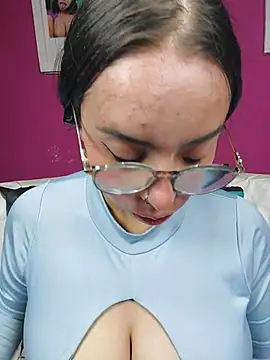 valentina swallow online show from 07-22-26, 06:27