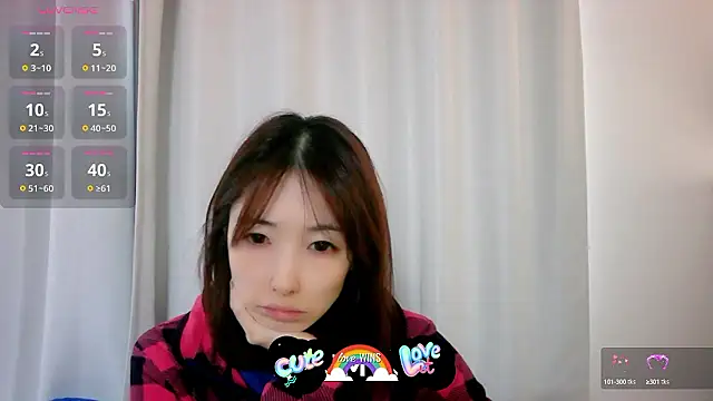 Snapshot of Love_me_Eri_ chatting on 10-09-25, 11:58 Love me Eri online show from 10-09-25, 11:58