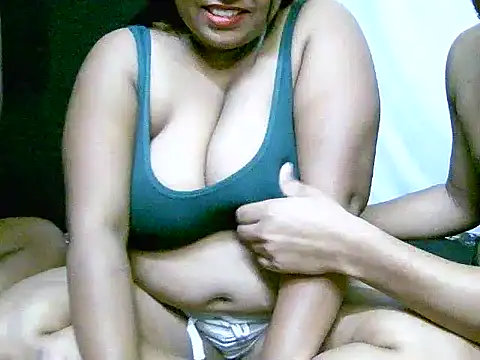 Snapshot of flamingoss chatting on 01-04-25, 07:23 flamingoss online show from 01-04-25, 07:23