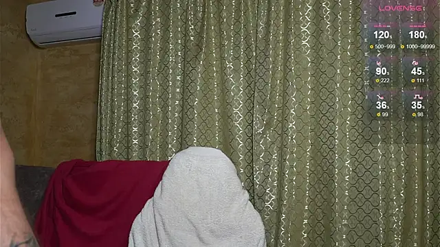 Snapshot of Artem_Dzyuba chatting on 09-13-25, 10:42 Artem Dzyuba online show from 09-13-25, 10:42