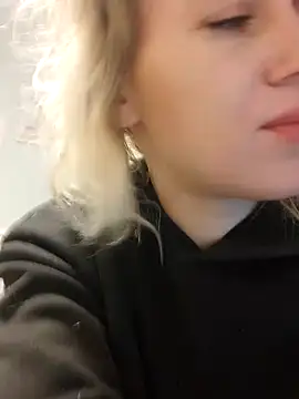 Linda Gregory online show from 12-12-24, 02:04