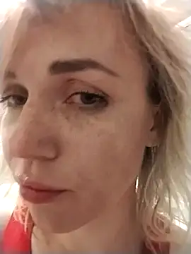 Linda Gregory online show from 09-29-25, 01:33