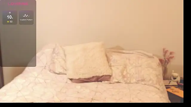 Snapshot of alice_middlee chatting on 10-15-25, 06:19 alice middlee online show from 10-15-25, 06:19