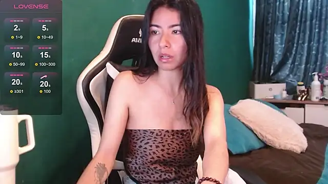 alice middlee online show from 03-25-26, 02:01