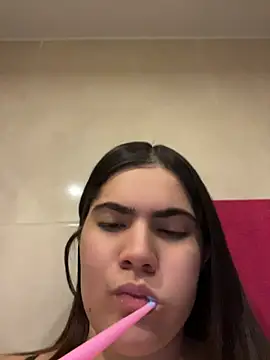 Valenhillxh online show from 07-25-26, 03:48